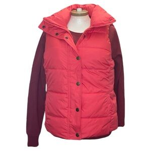 Old Navy-Pink/Coral Vest size: M